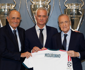 José Mourinho em apresentação como técnico do Real Madrid em 2026