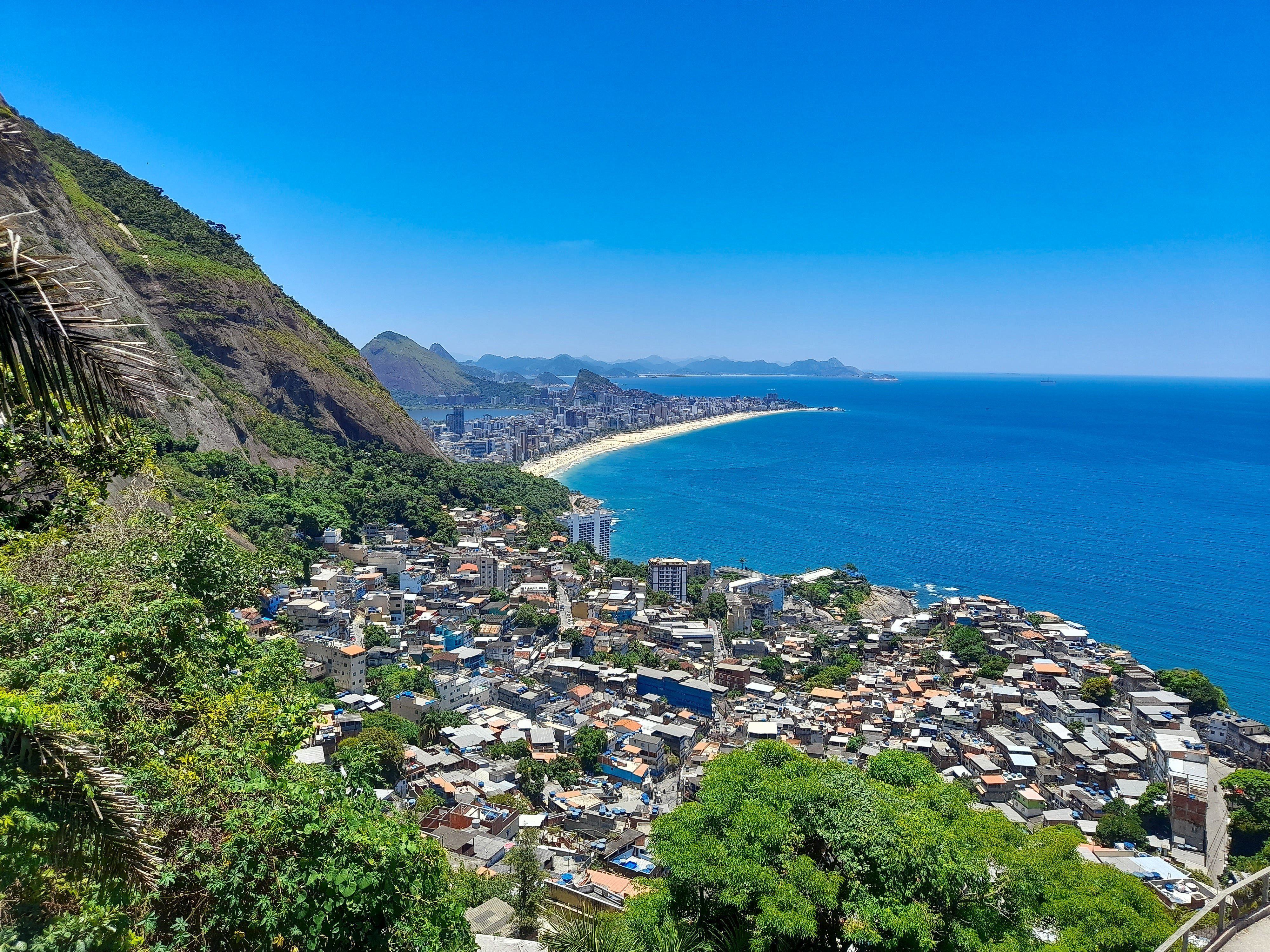 Defesa Civil alerta para ventos fortes no Rio de Janeiro; rajadas podem passar de 76 km/h