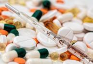 Ibuprofeno 600 não acelera alívio e faz mais mal ao estômago, alerta farmacêutica