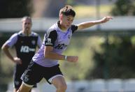 Román fica fora de Juventude x Atlético e segue com futuro incerto