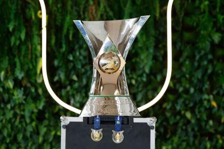 Troféu e medalhas do Campeonato Brasileiro