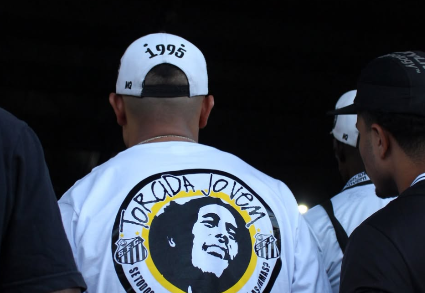 Neymar e elenco do Santos têm reunião com organizada no CT: 'Compromisso'