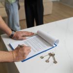 Como encontrar imóveis de banco na Franco Leilões e receber alertas