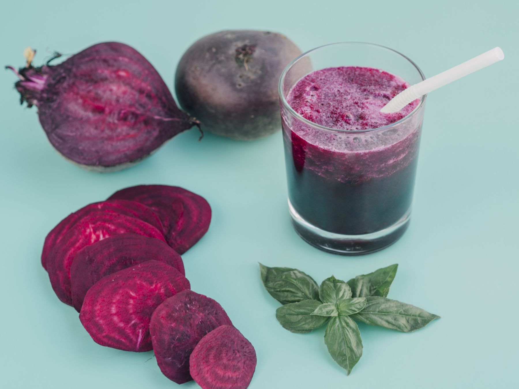 Suco de beterraba e abacaxi: quais são os benefícios para a saúde?