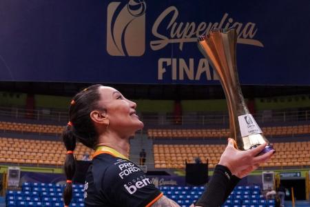 Tifanny Abreu, oposta do Osasco e primeira trans a atuar na Superliga Feminina