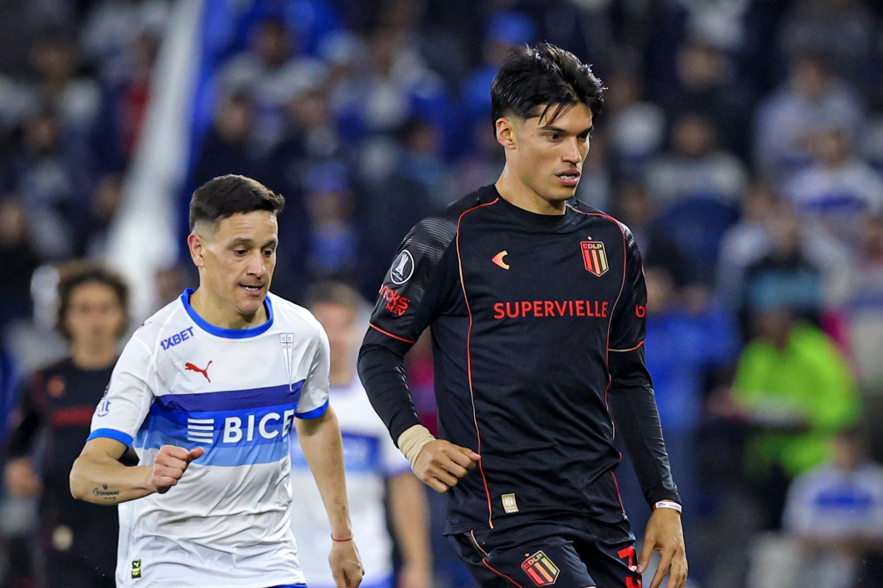 Ex-Botafogo marca, Estudiantes goleia e elimina Universidad Católica da Libertadores