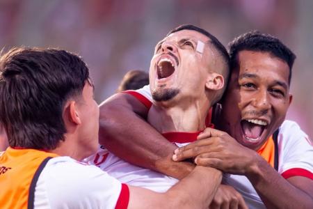Villa Nova comemora conquista do Módulo II do Campeonato Mineiro • Giuseppe da Mota