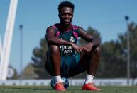 Real Madrid aumenta proposta de renovação e aguarda definição de Vini Jr.; veja valores