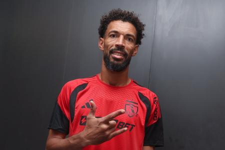 Vozinha, novo goleiro do Colo-Colo, do Chile
