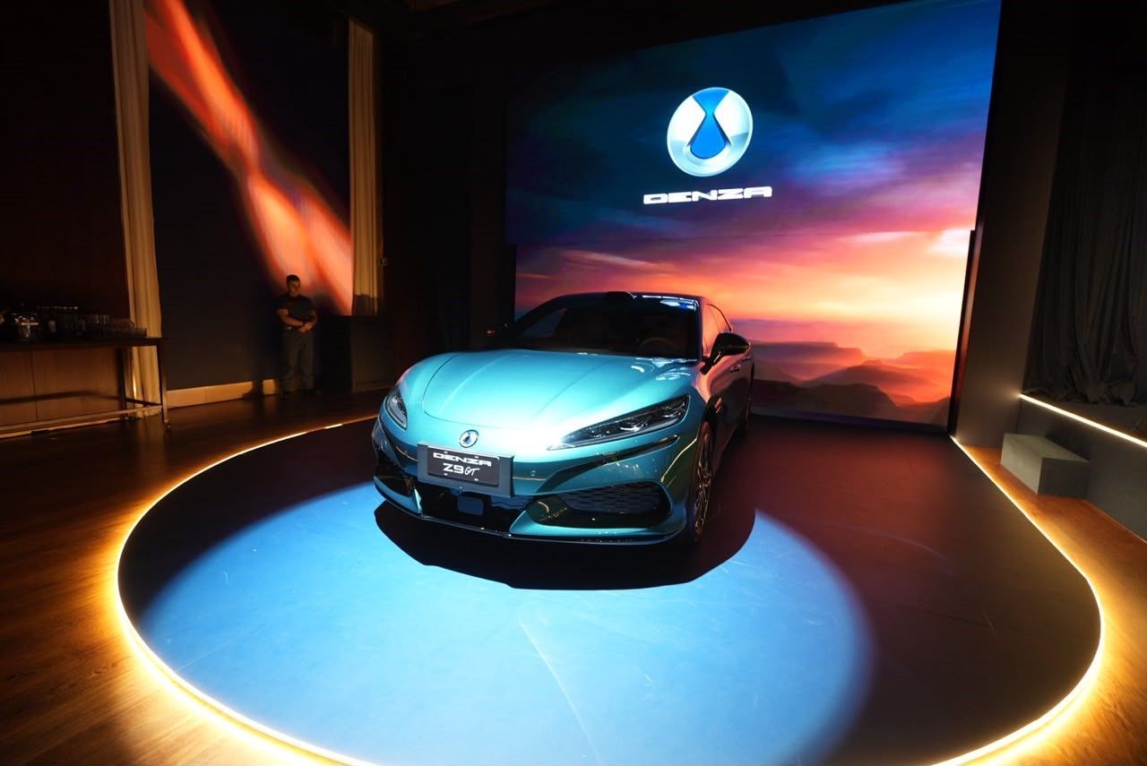 Denza prepara ofensiva de luxo no Brasil com Z9 GT, D9 e recarga de 1.500 kW