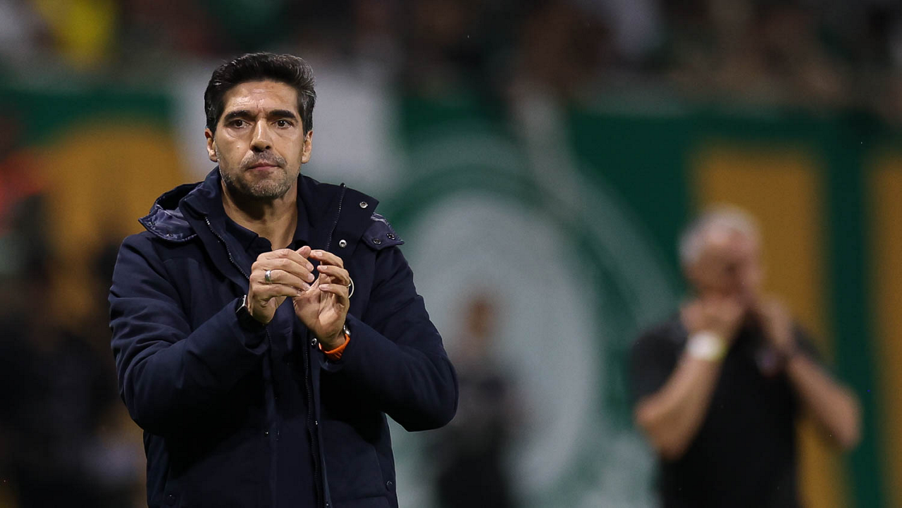 Palmeiras vai contratar? Abel detona regra de transferências do Brasileirão