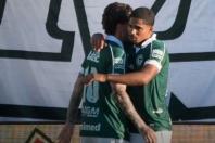 De virada, Goiás vence o Avaí e mantém sonho do acesso à Série A