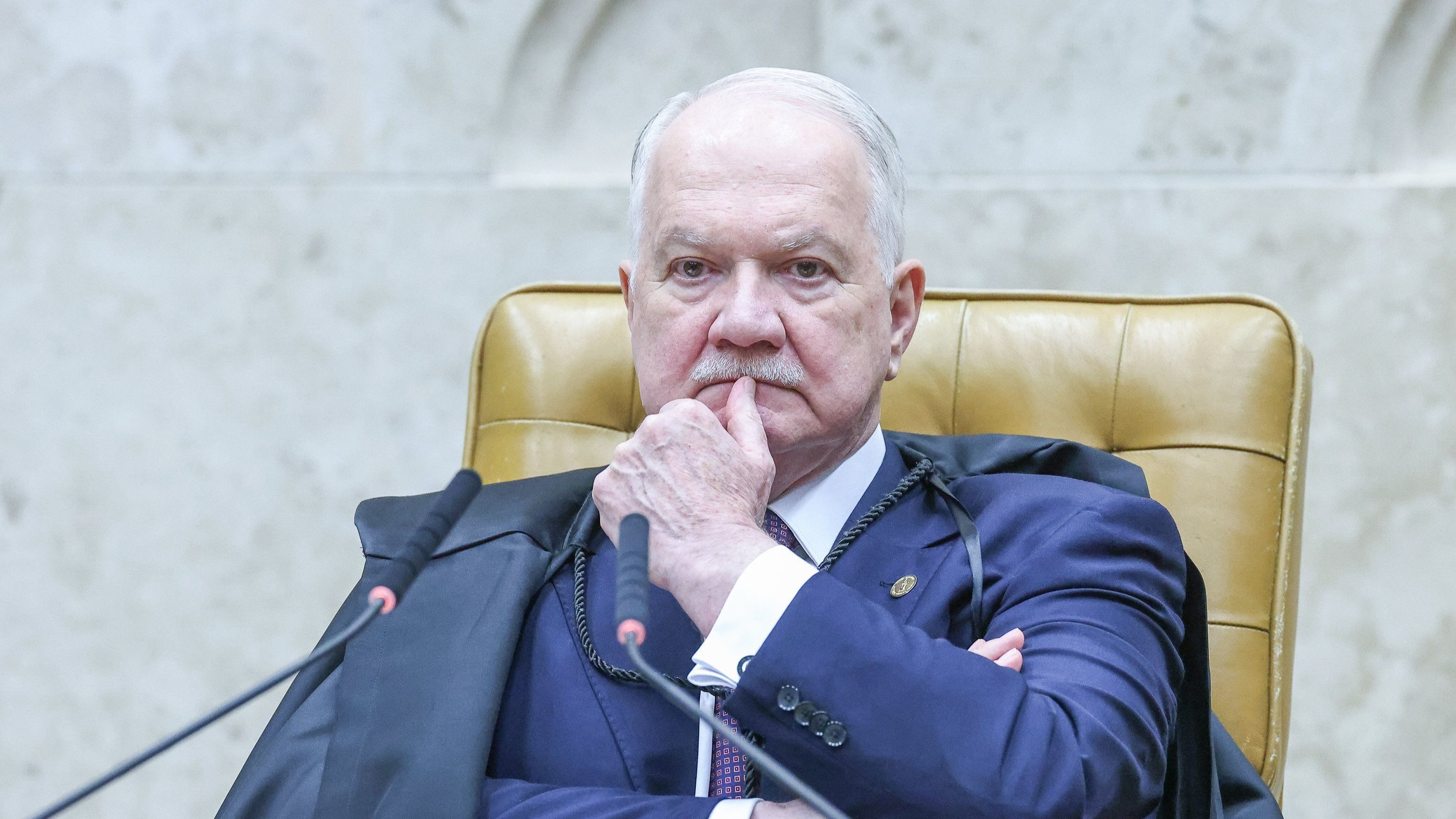 Fachin suspende as decisões de André Mendonça e Dino sobre o afastamento de Andrei Rodrigues