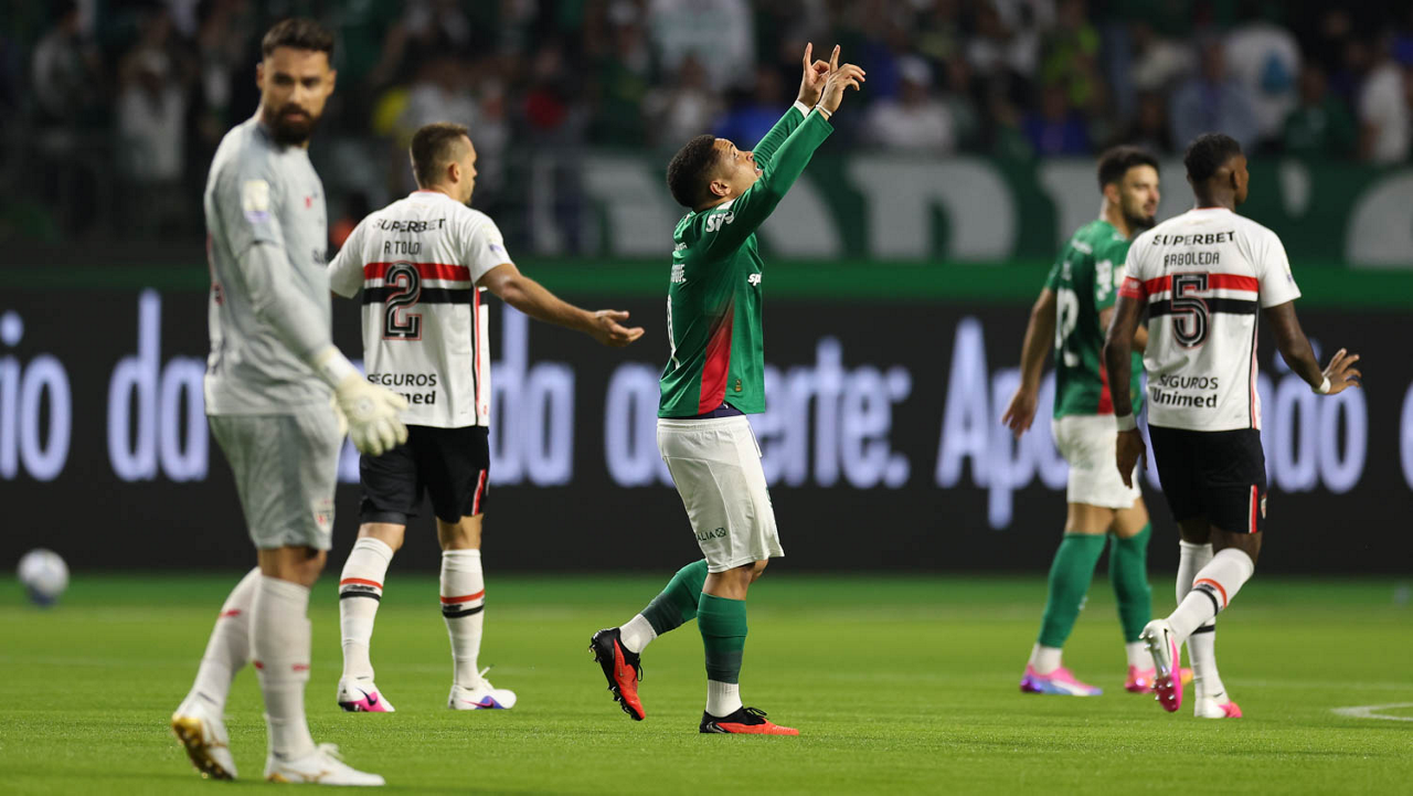 Palmeiras bate São Paulo em todos os clássicos de 2026 e amplia tabu