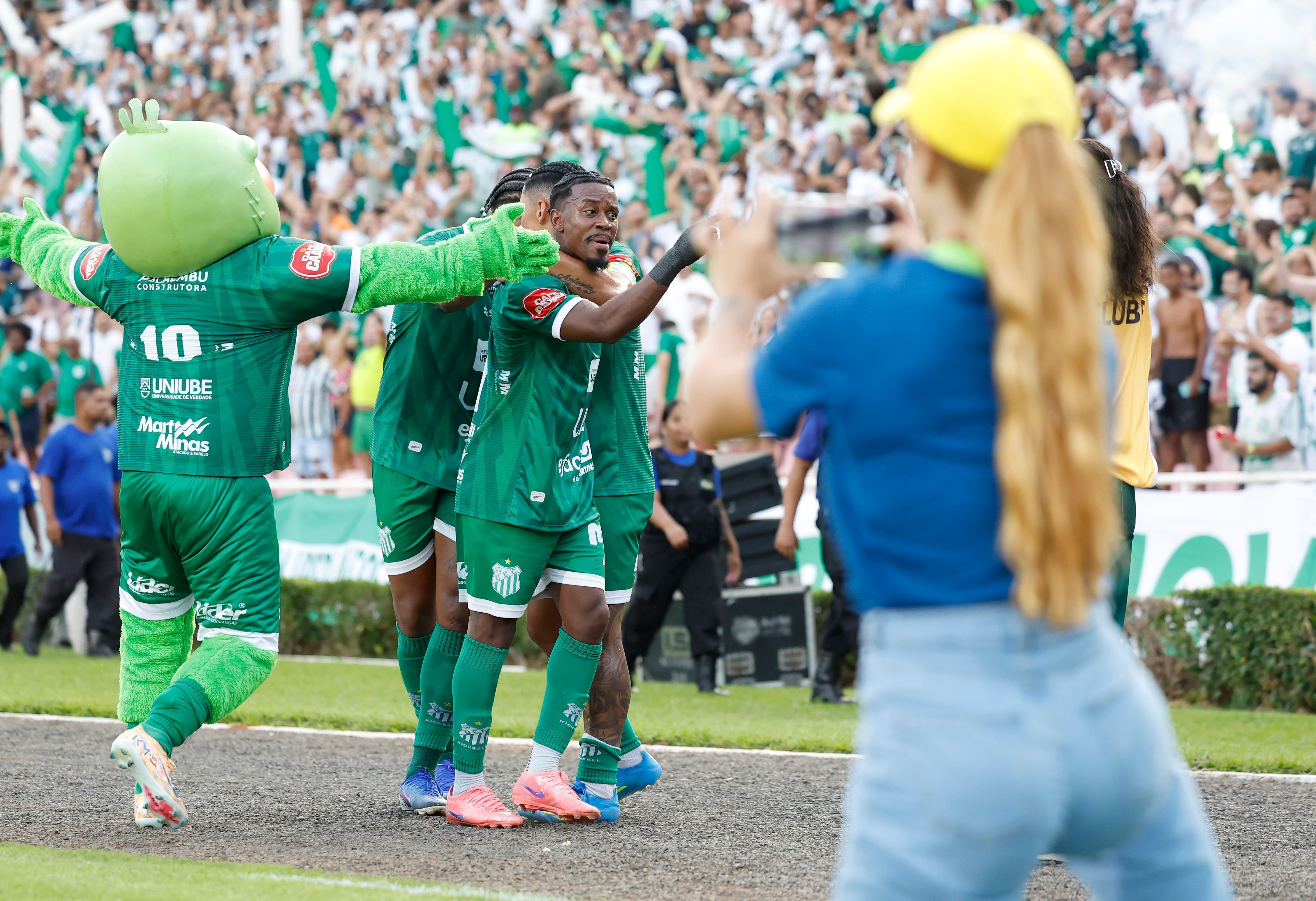 Uberlândia empata com ASA-AL e conquista título inédito da Série D do Brasileirão