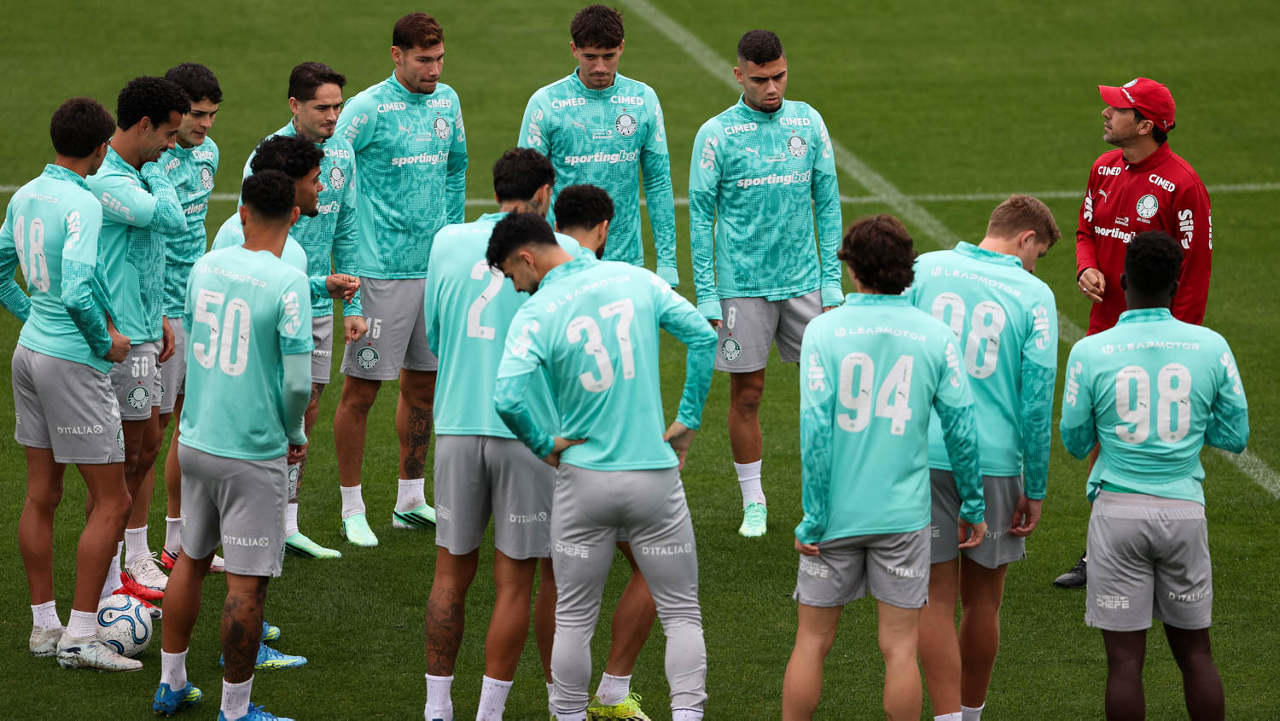 Piquerez, Mauricio e Sosa jogam? Veja opções de Abel para LDU x Palmeiras