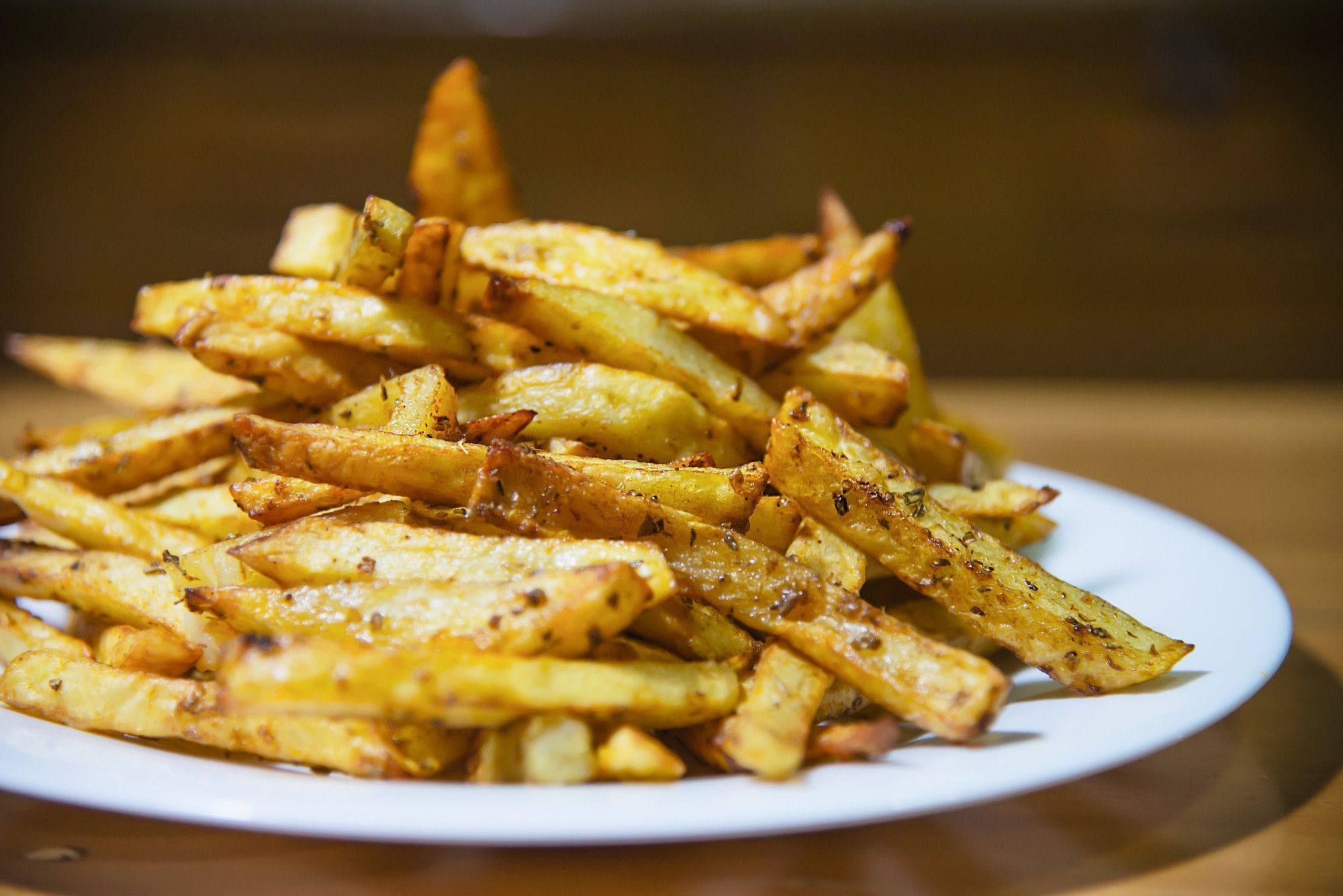 Cozinheiros afirmam: 'Para uma batata frita crocante, adicione 30 gramas deste ingrediente e uma colher de chá de sal'