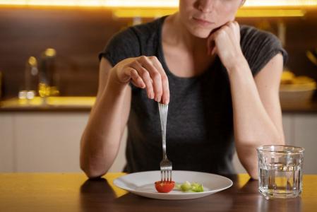 transtorno alimentar, comida, refeicao, comendo