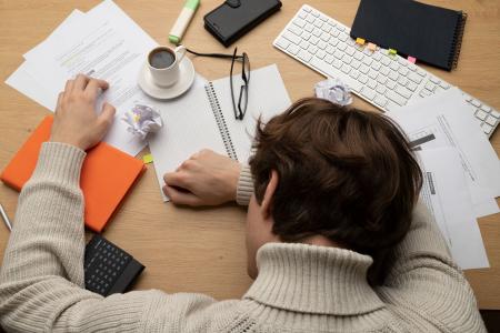 Procrastinação - Por que você deixa tudo para a última hora? O real motivo não é a preguiça