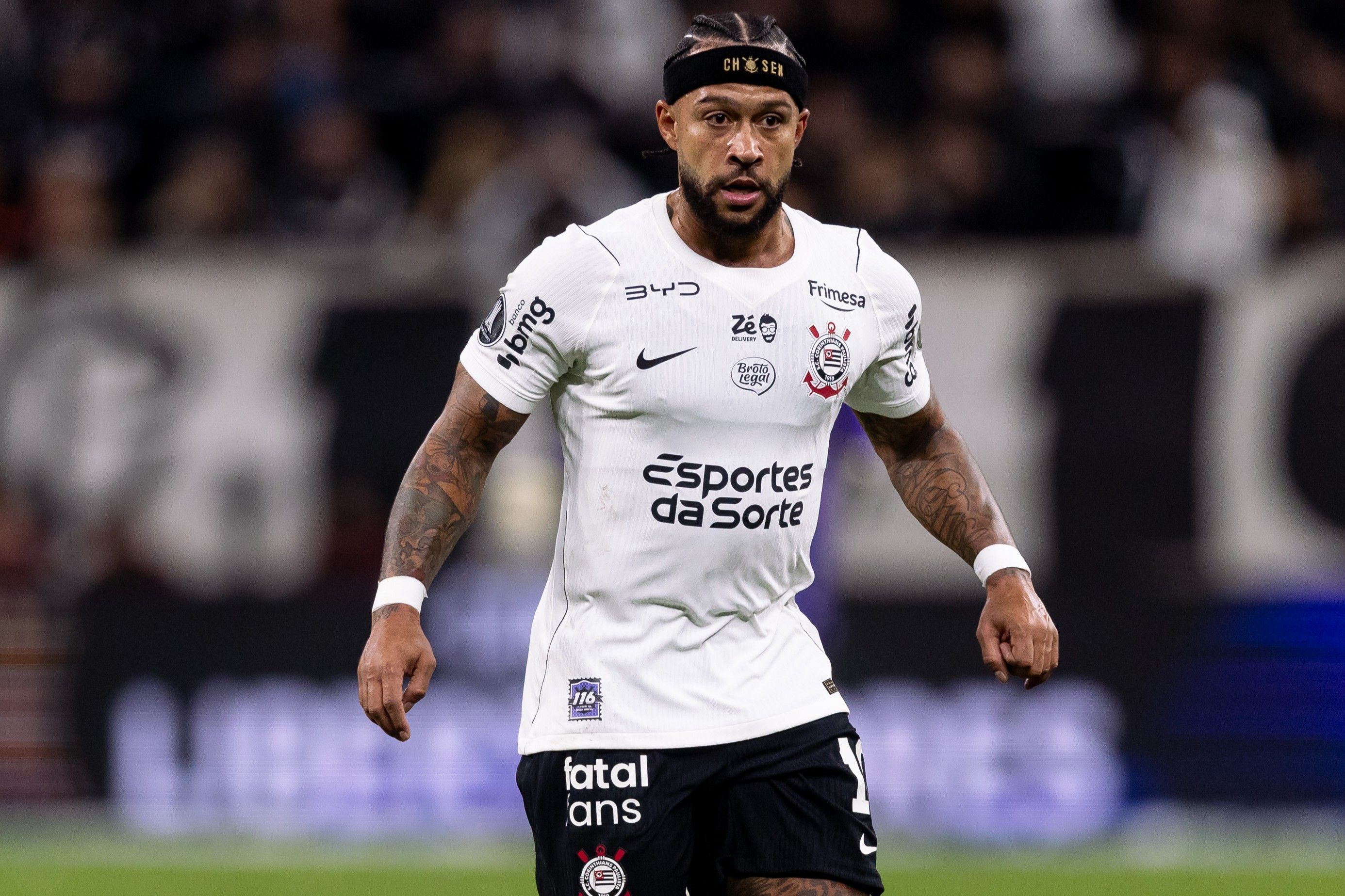 Memphis evita imprensa após eliminação e gera multa ao Corinthians