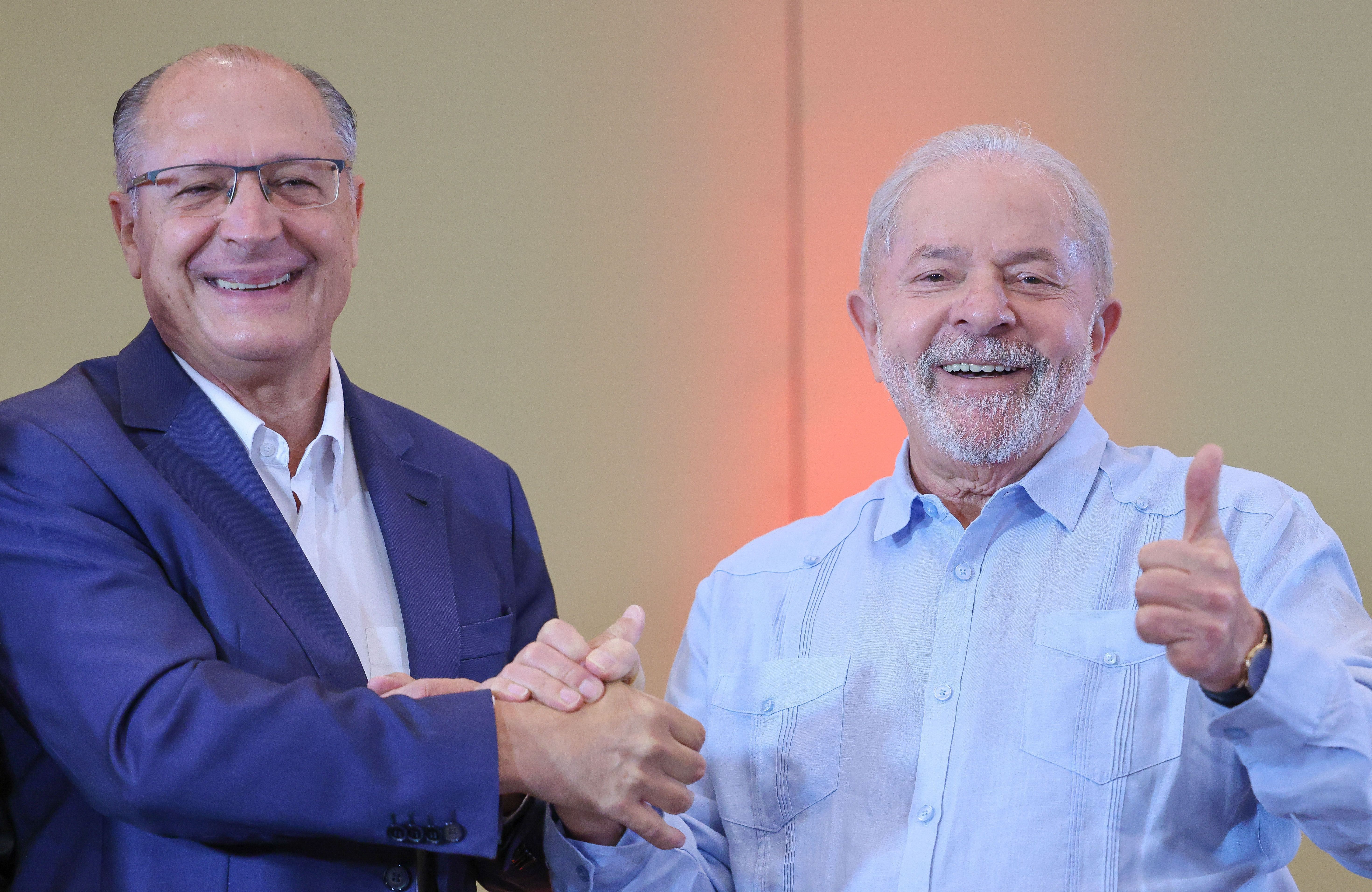 Mendonça suspende 'Rap do Silva' de Lula por não citar nome de Alckmin
