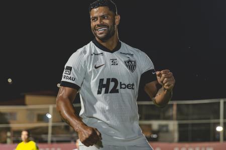 Hulk com a camisa do Atlético na temporada de 2026