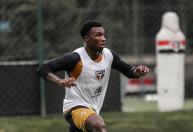 O reforço que pode passar por cirurgia após três jogos pelo São Paulo