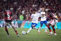 Atacante do Cruzeiro é pré-convocado por Forlán para a seleção do Uruguai