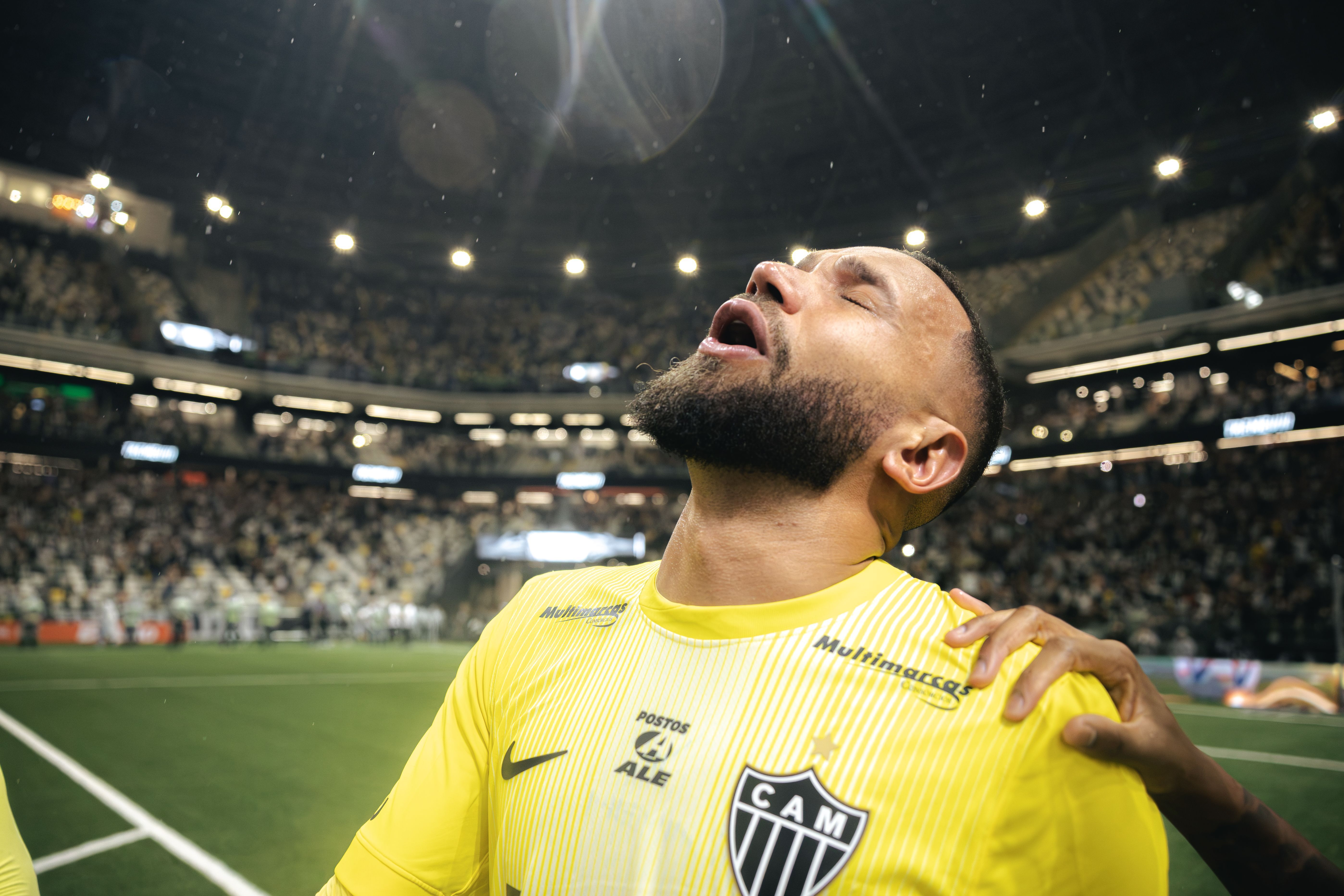 Atlético: Everson detalha drama pré-clássico e revela próximos passos de lesão