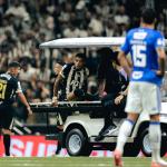 Atlético x Cruzeiro: Ruan deixa campo no primeiro tempo após dividida com Kaio Jorge