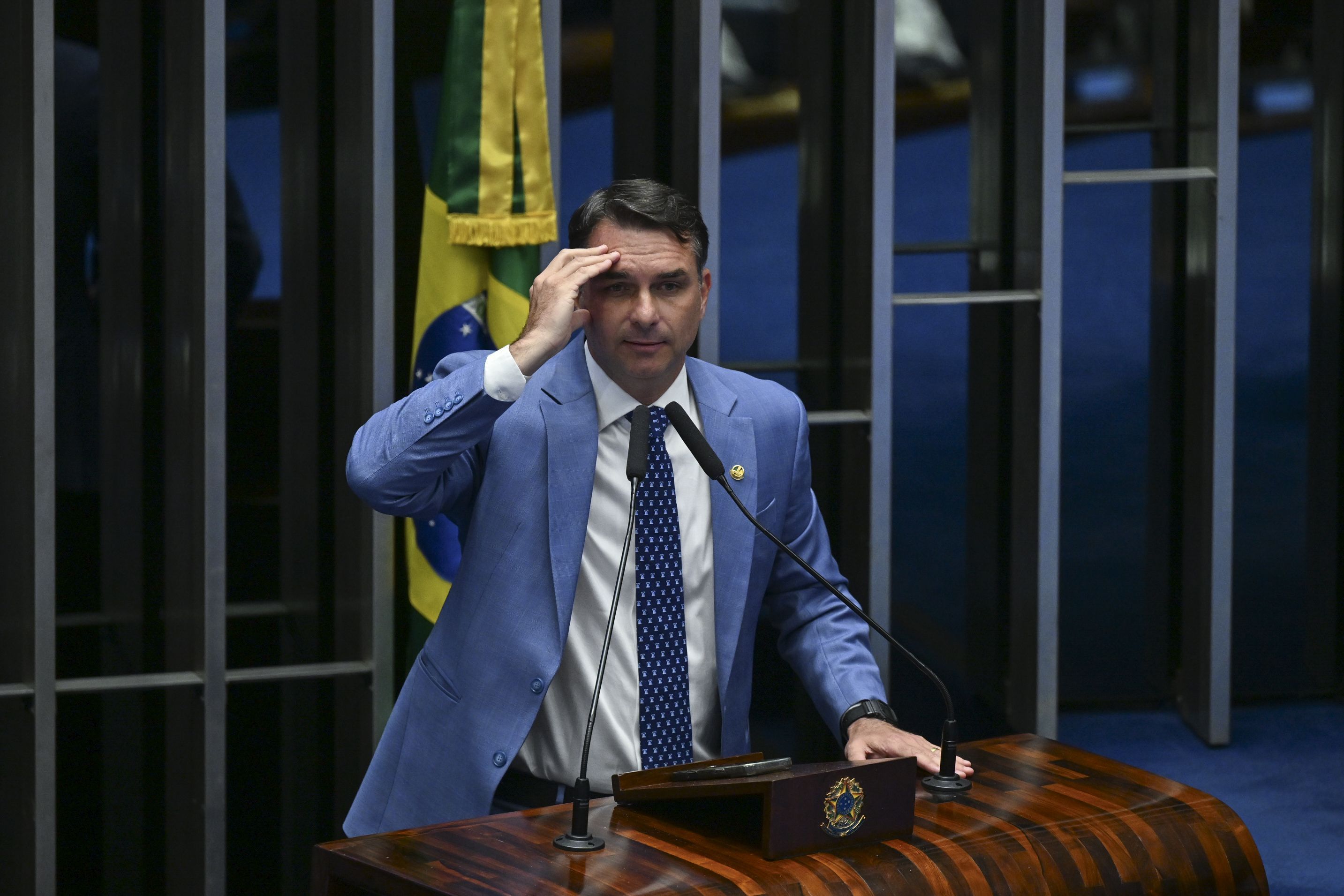 Veja a agenda de Flávio Bolsonaro nesta quinta-feira (3)