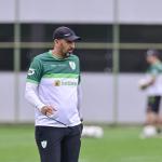 América enfrenta CRB sem titular e tem dúvidas no meio-campo; veja provável escalação
