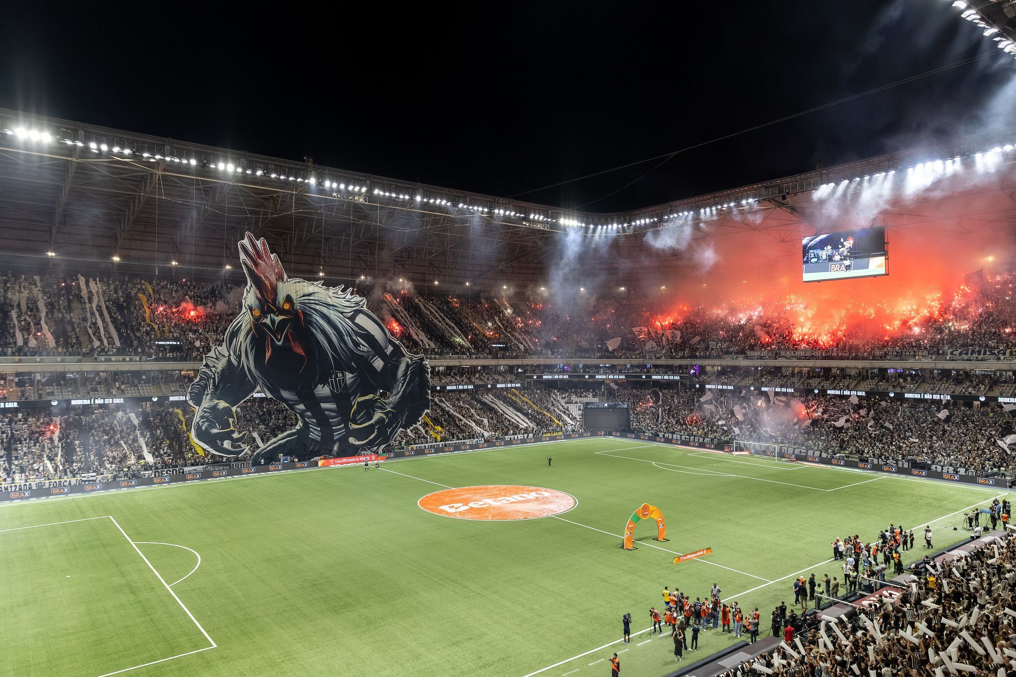 Torcida do Atlético lança 'vaquinha' de R$ 50 mil para festas em decisões nas copas