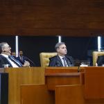 STF chega à sessão sobre Moraes diante de três disputas internas