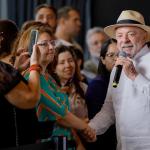 Lula volta a criticar a gestão Bolsonaro na pandemia: 'É crime'