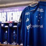Escalação do Cruzeiro: Artur Jorge promove mudanças contra o Athletico-PR