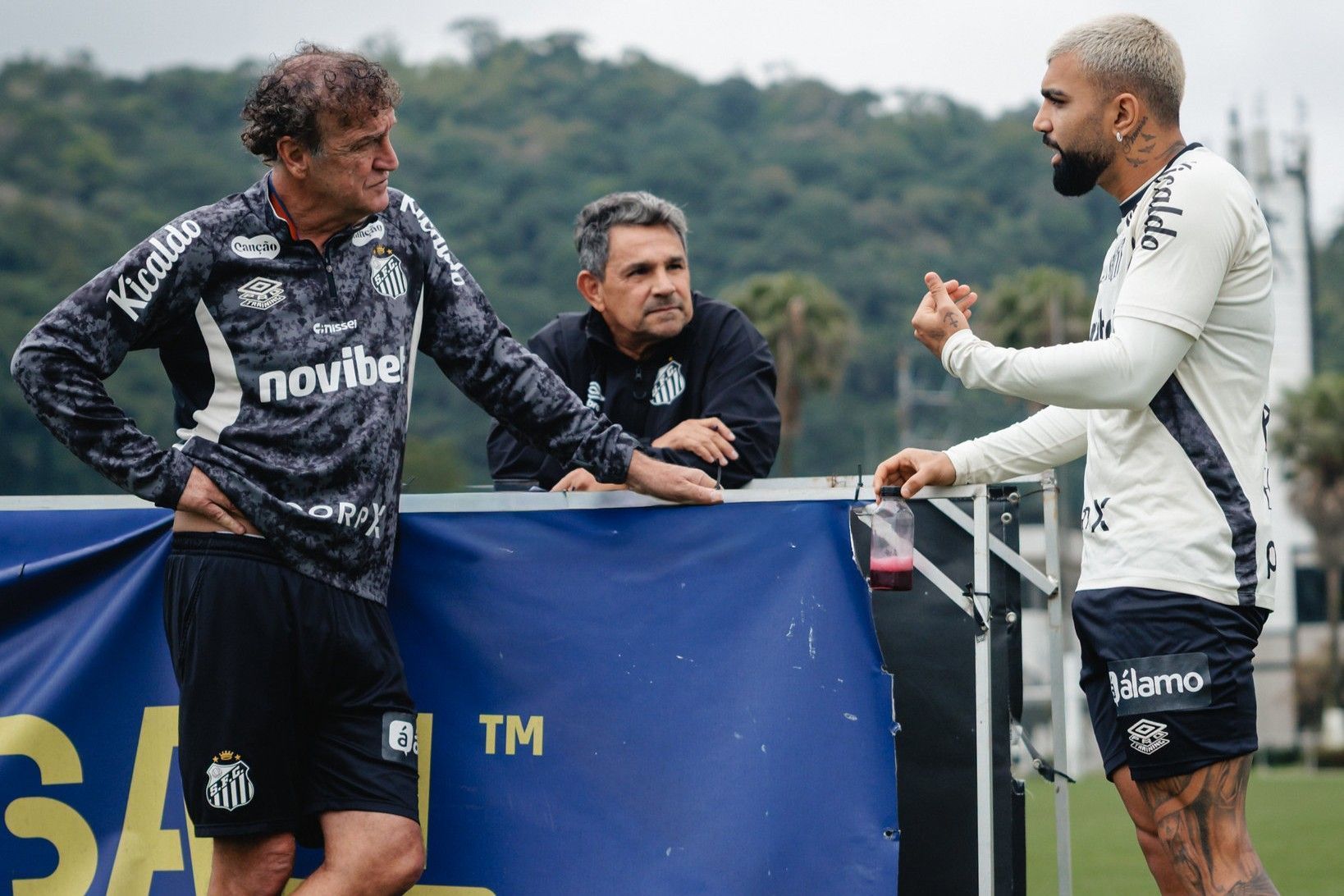Escalação do Santos: Cuca pode promover estreia contra o Atlético
