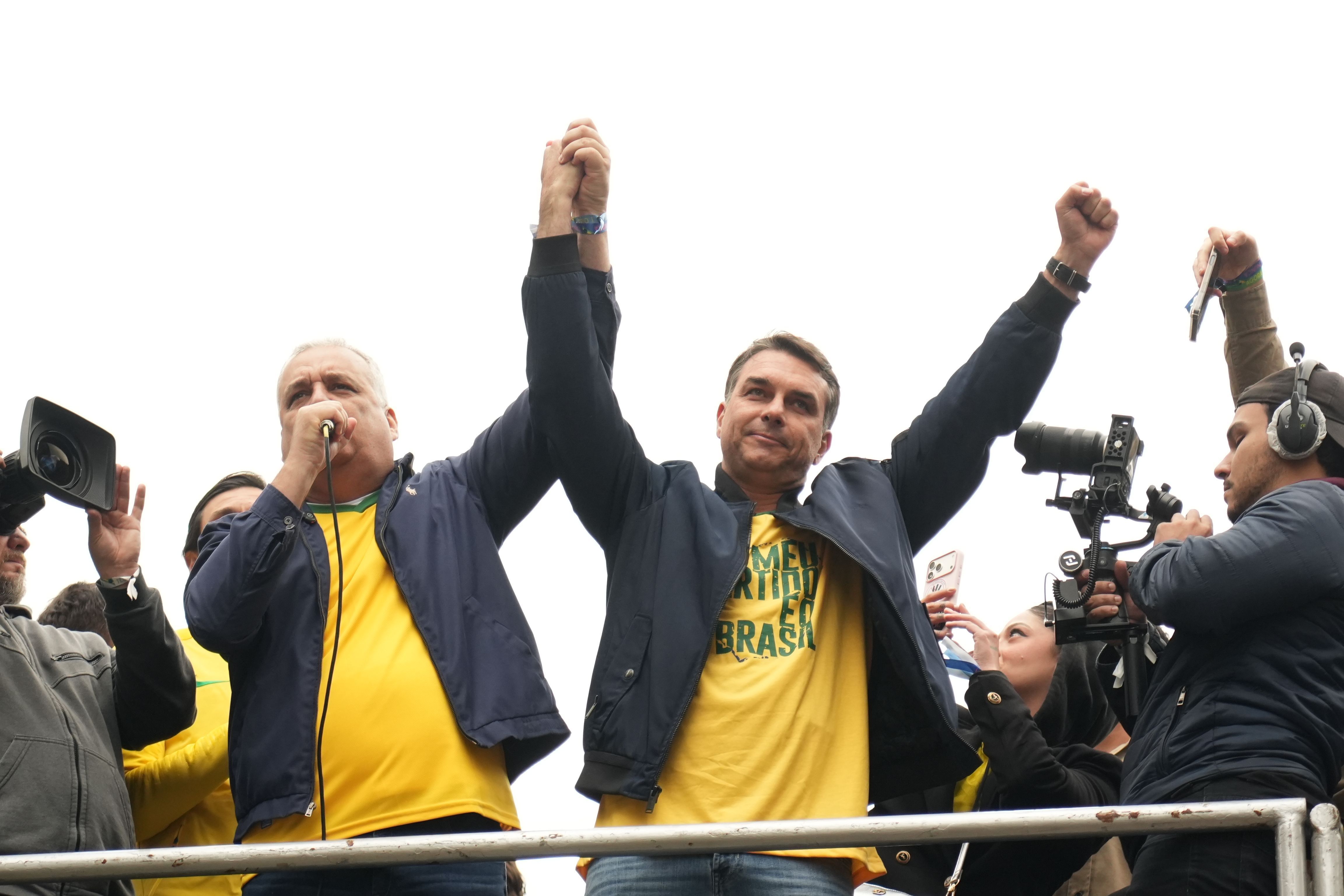 Flávio Bolsonaro visita Juiz de Fora pela primeira vez na campanha nesta quarta-feira (9)