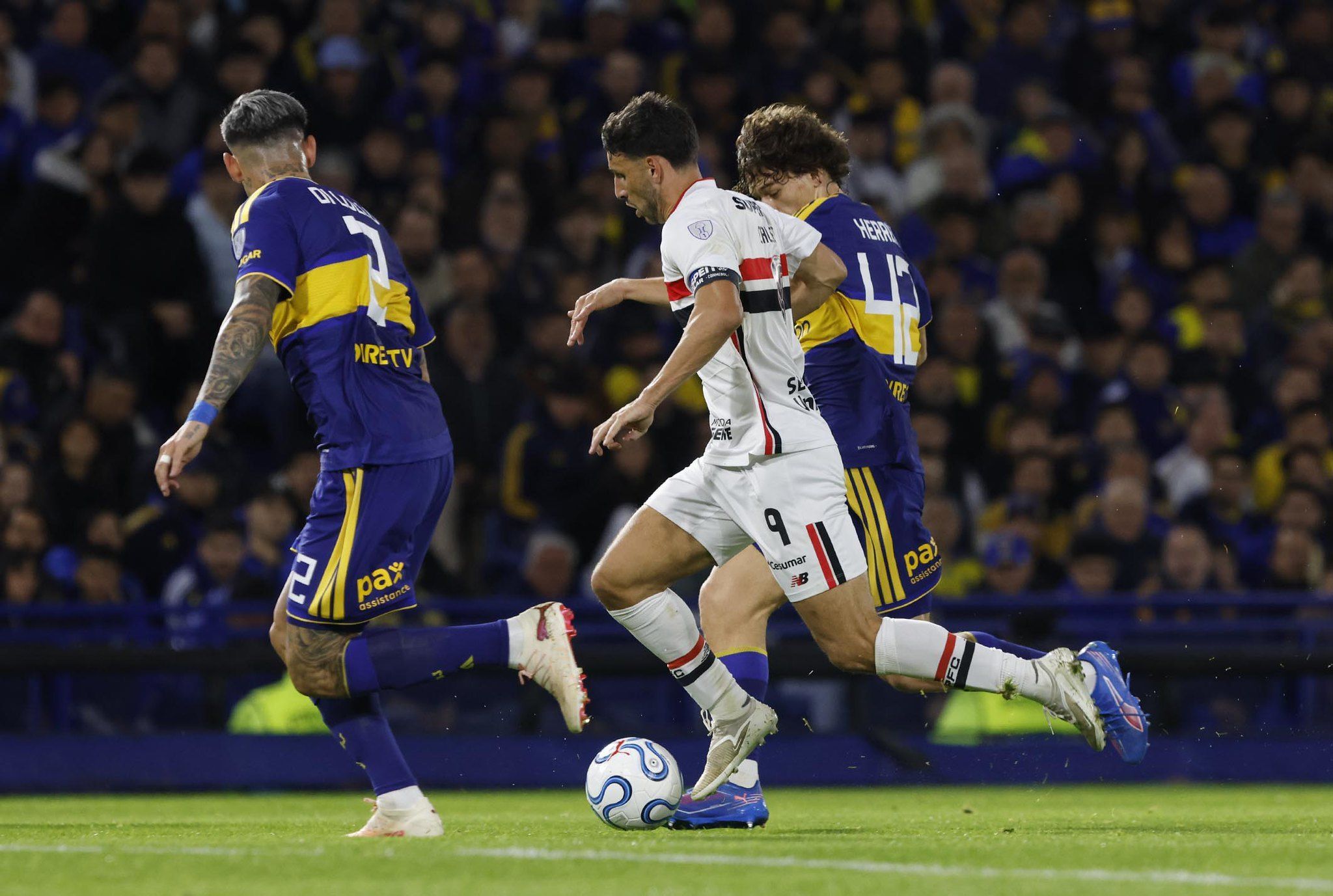São Paulo perde titular para volta contra o Boca Juniors pela Sul-Americana