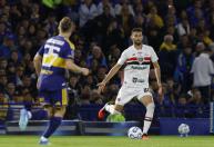 Domingos Duarte celebra 'não expulsão' contra o Boca e projeta virada do São Paulo