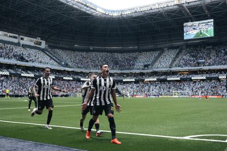 Tomás Cuello comemora gol pelo Atlético na Arena MRV