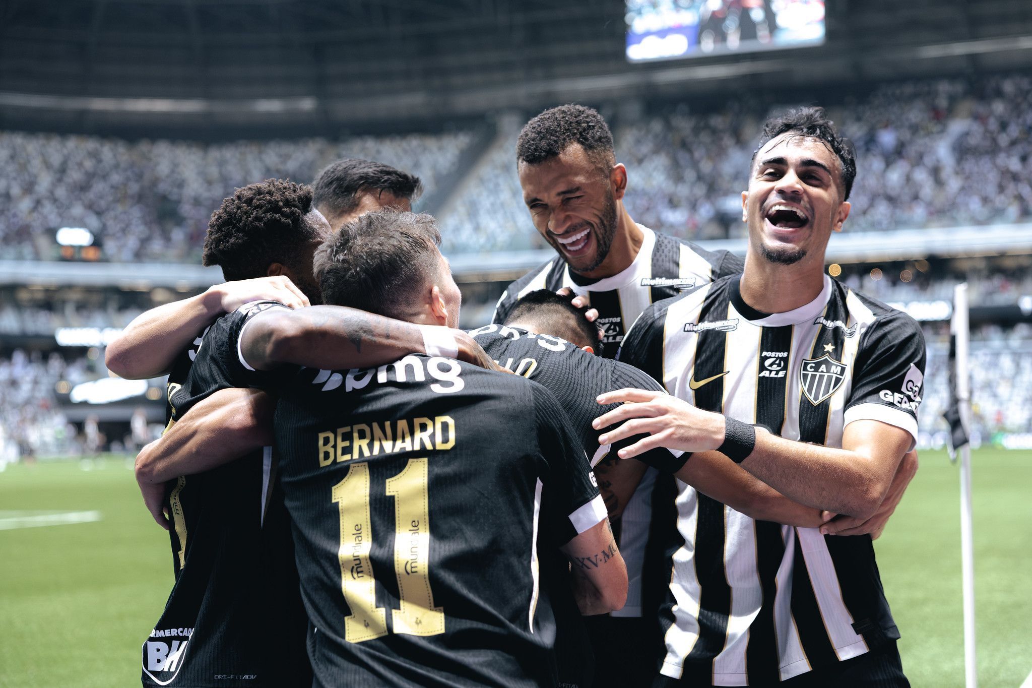 'Rumando para levantar taça este ano', diz comentarista do Grupo Globo sobre o Atlético