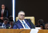 Crise no STF: Dino pede vista e suspende julgamento que poderia tornar Moraes investigado