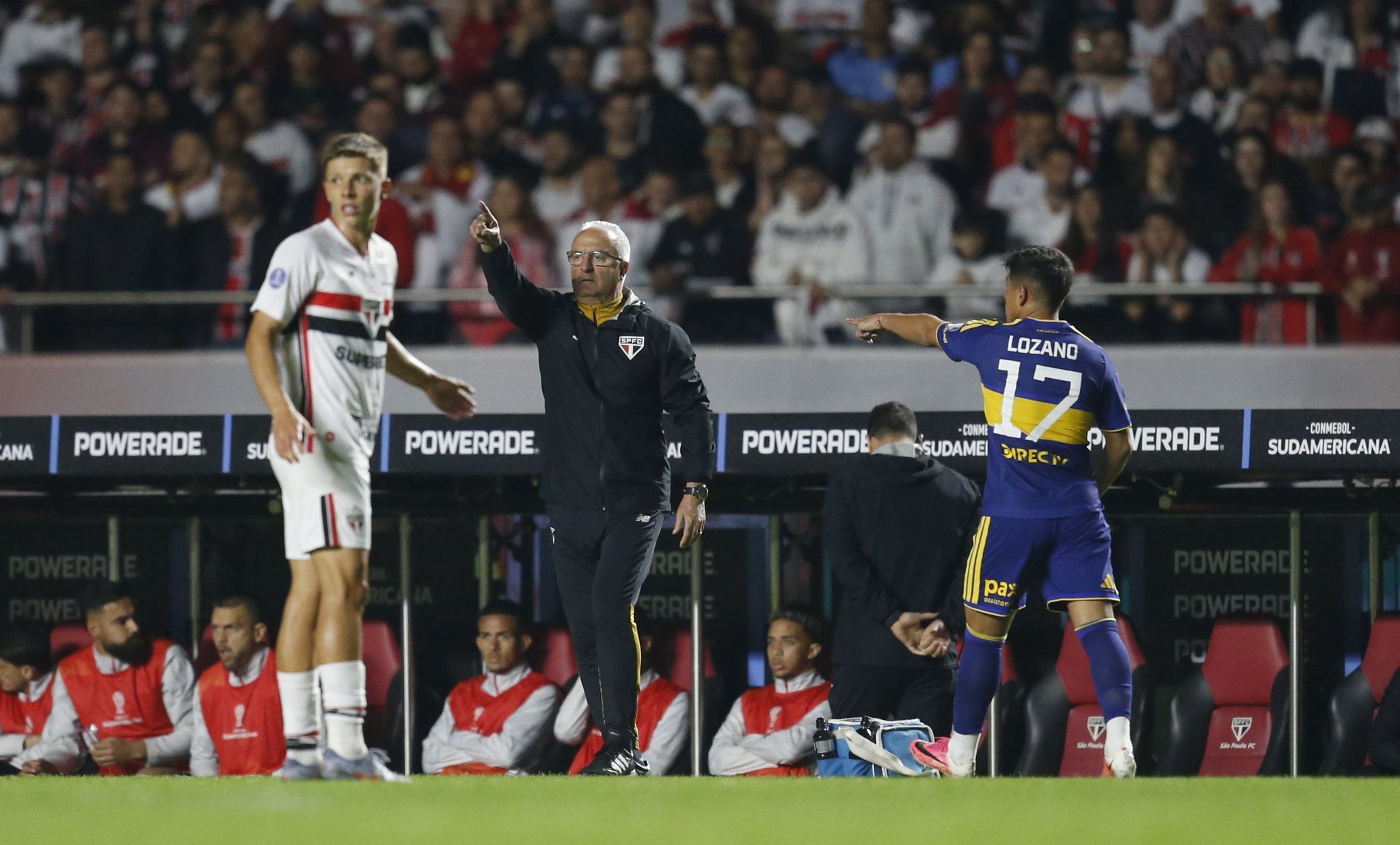 Plano de Dorival falha, e São Paulo passa a só lutar contra o rebaixamento
