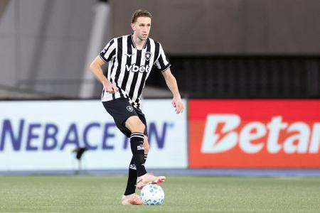 Arthur Chaves estreou pelo Botafogo no jogo contra o Grêmio