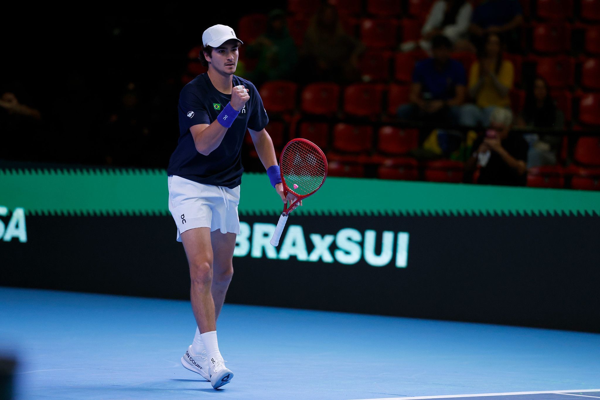 João Fonseca vence Stricker, e Brasil sai na frente da Suíça na Copa Davis
