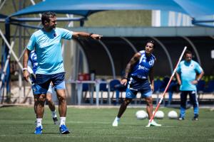 Artur Jorge revela conversa com Pedrinho e detalha planejamento do Cruzeiro para 2027