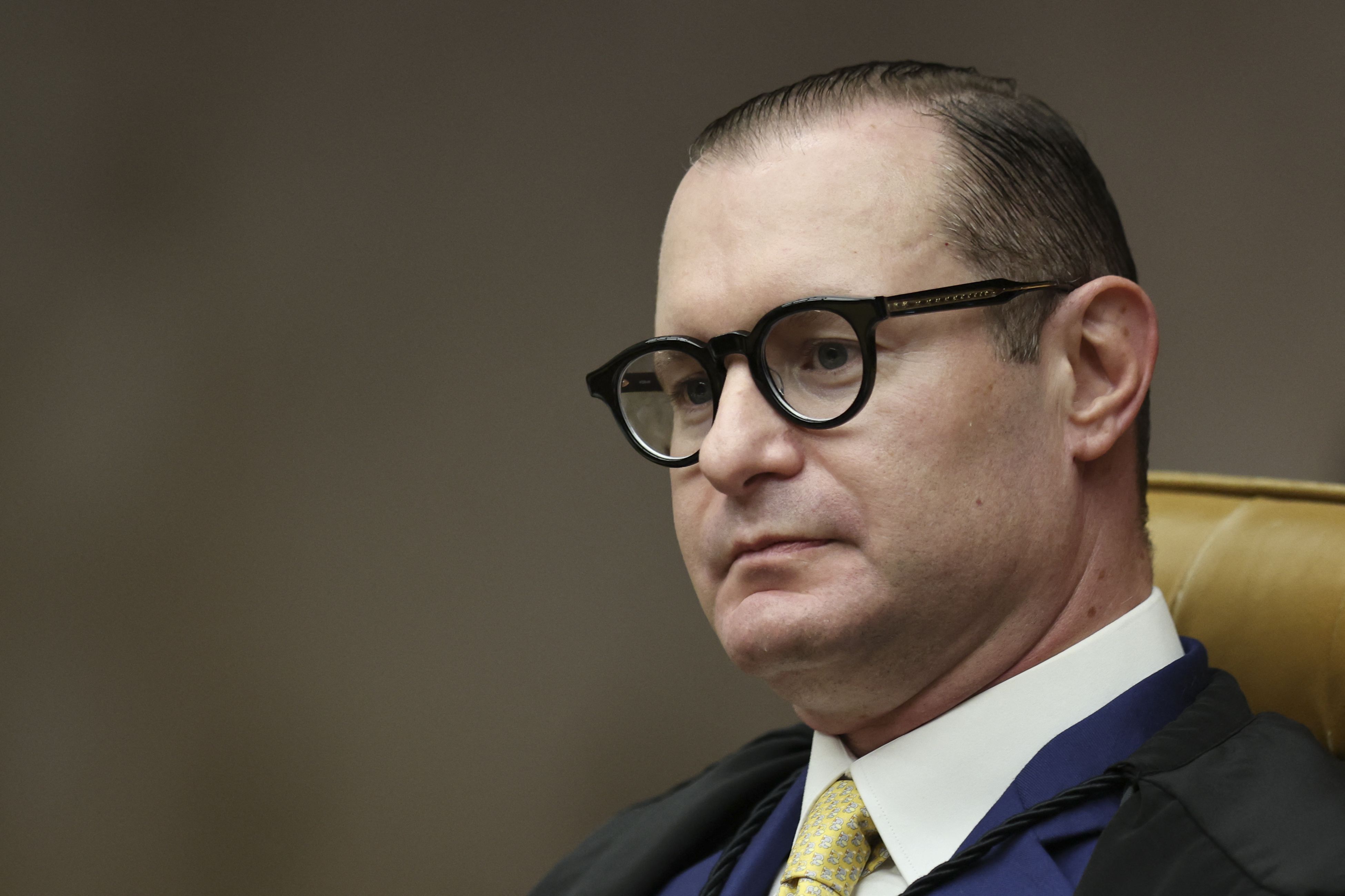 Ministro Cristiano Zanin aciona TRE-PR após ter dados bancários e fiscais divulgados por Deltan