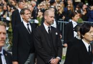 Príncipe William substitui Rei Charles e mantém tradição em funeral
