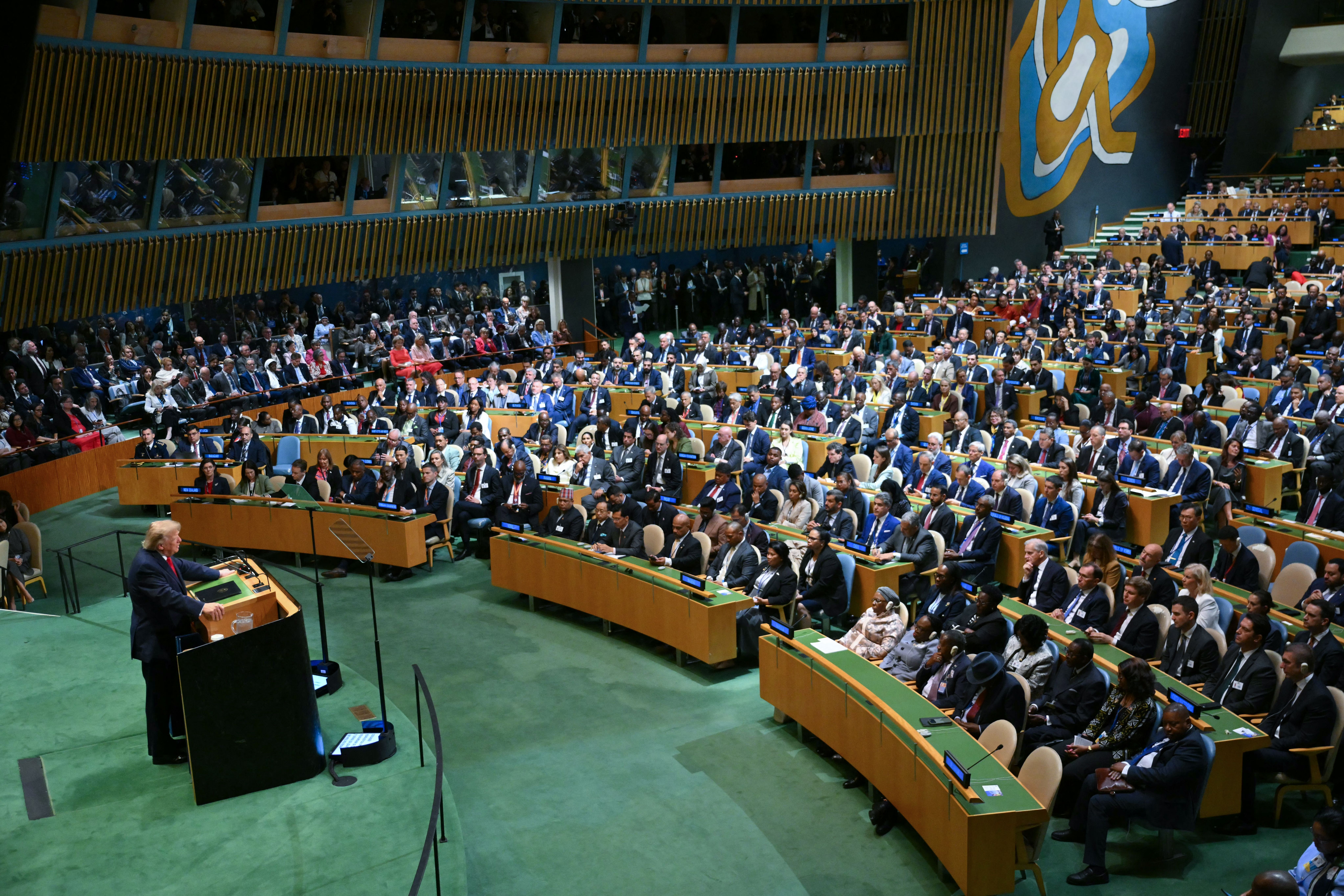 ONU: discurso de Trump promete extinguir 'interferência estrangeira' no Ocidente e cita 'via militar'